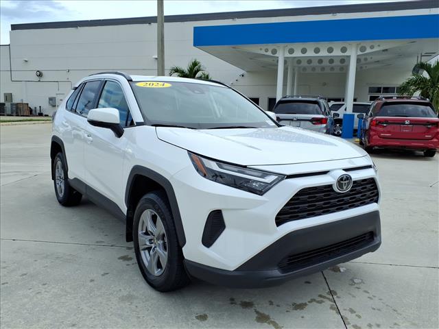2024 Toyota RAV4 XLE