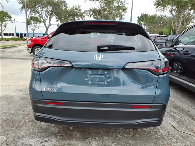 2024 Honda HR-V LX