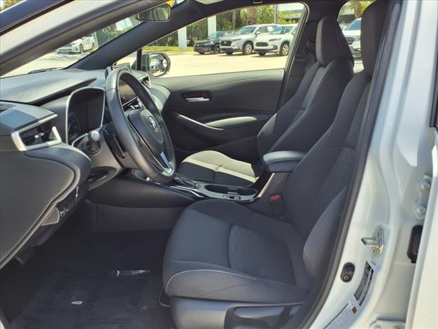 2024 Toyota Corolla Hatchback SE
