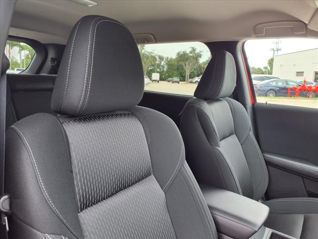 2024 Mitsubishi Outlander ES