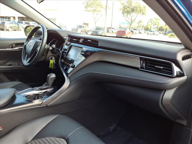 2019 Toyota Camry SE