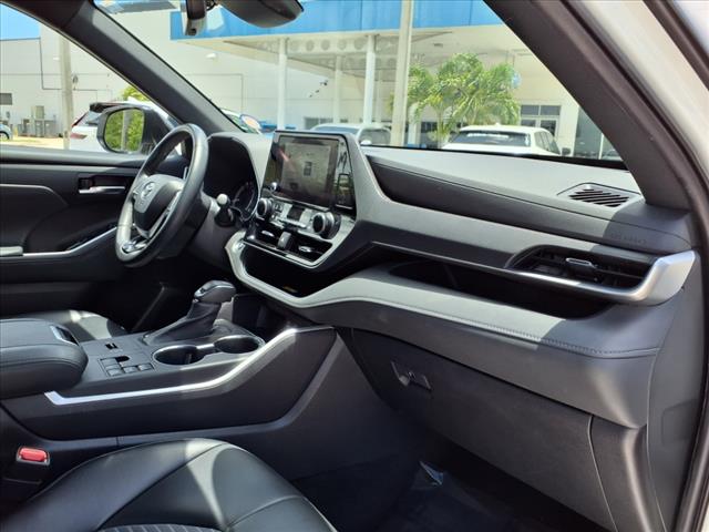 2023 Toyota Highlander XSE