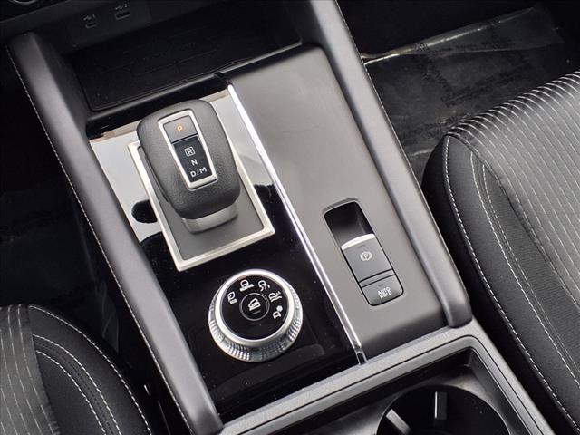 2024 Mitsubishi Outlander ES