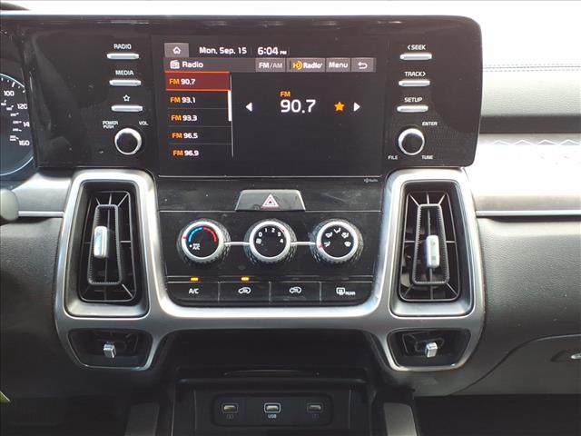 2023 Kia Sorento LX