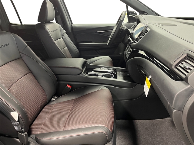 2025 Honda Ridgeline Black Edition