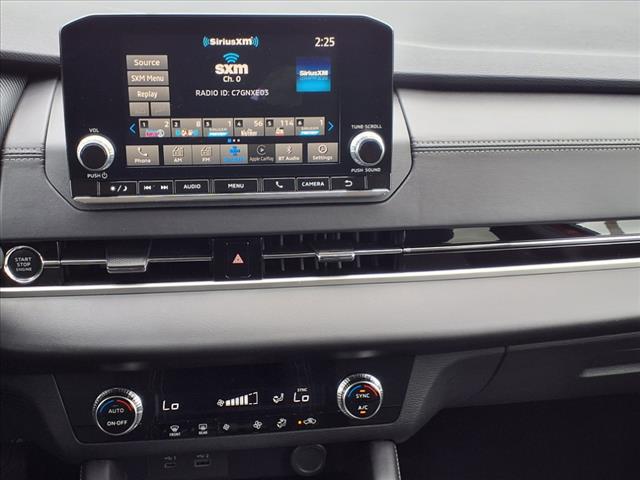 2024 Mitsubishi Outlander ES