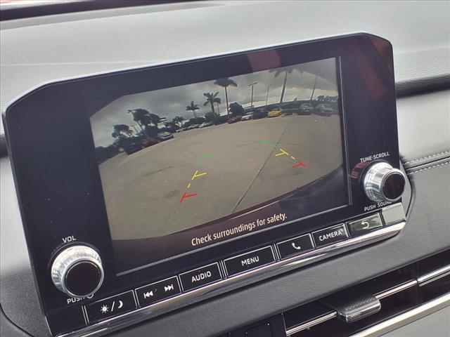 2024 Mitsubishi Outlander ES
