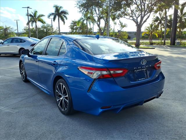 2019 Toyota Camry SE