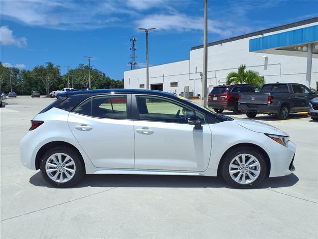 2024 Toyota Corolla Hatchback SE