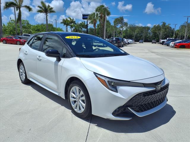 2024 Toyota Corolla Hatchback SE