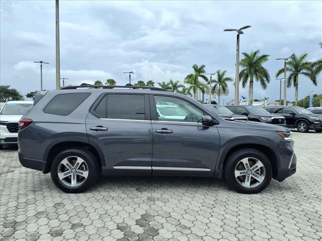 2023 Honda Pilot EX-L 7 Passenger