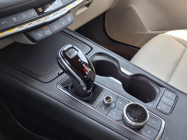 2022 Cadillac XT4 AWD LUX CUE S/R NAV C/W D/A
