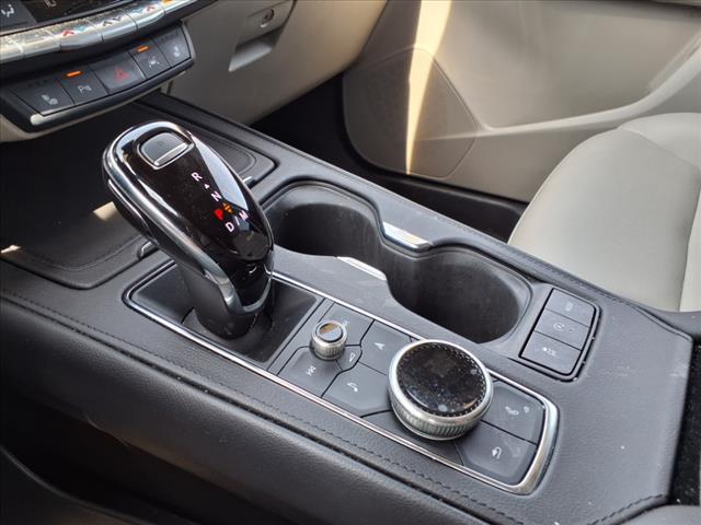 2023 Cadillac XT4 AWD LUX CUE S/R NAV C/W D/A