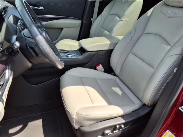 2023 Cadillac XT4 AWD LUX CUE S/R NAV C/W D/A