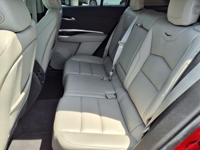2023 Cadillac XT4 AWD LUX CUE S/R NAV C/W D/A