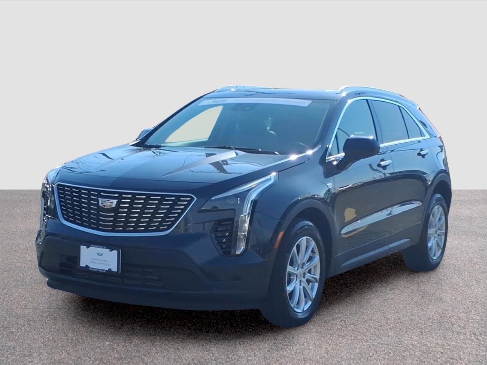 Galactic Gray Metallic (g6m) 2023 Cadillac XT4 Luxury AWD SUV / Crossover Four-Wheel Drive 9-Speed Automatic