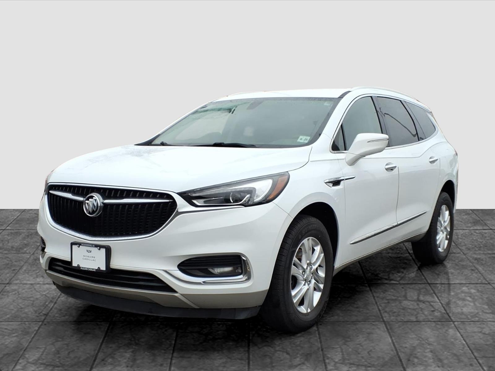 Summit White (gaz) 2020 Buick Enclave Preferred FWD SUV / Crossover Front-Wheel Drive 9-Speed Automatic