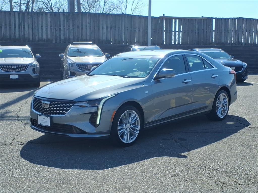 2023 Cadillac CT4 Premium Luxury AWD