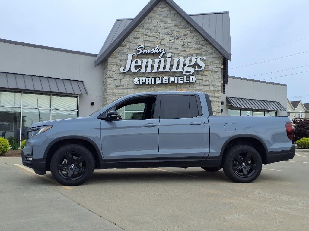 2022 Honda Ridgeline Black Edition - main photo