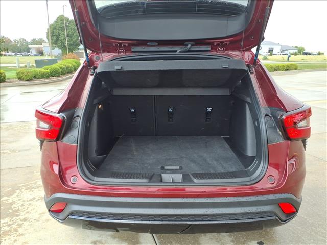 2025 Chevrolet Trax RS