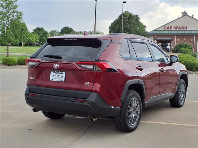 2021 Toyota RAV4 LE
