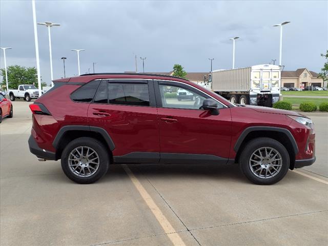 2021 Toyota RAV4 LE