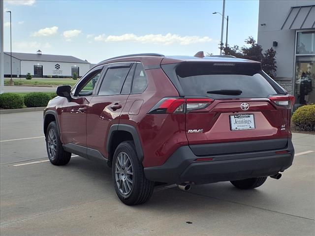 2021 Toyota RAV4 LE