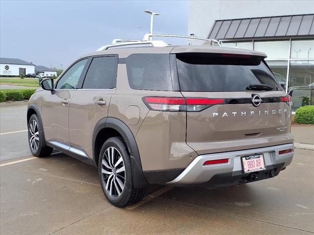 2023 Nissan Pathfinder Platinum