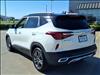 2023 Kia Seltos S - thumbnail 3