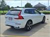 2023 Volvo XC60 B6 Ultimate Dark Theme - thumbnail 4
