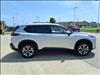 2023 Nissan Rogue SV - thumbnail 5