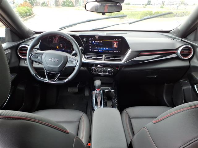 2025 Chevrolet Trax RS