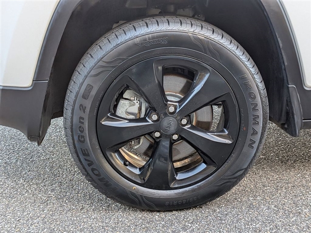 2017 Jeep Cherokee Limited:01780UU