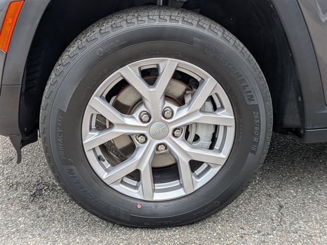 2022 Jeep Grand Cherokee Limited:02460UU