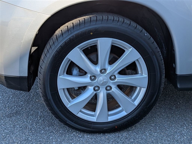 2013 Mitsubishi Outlander Sport SE:39992N