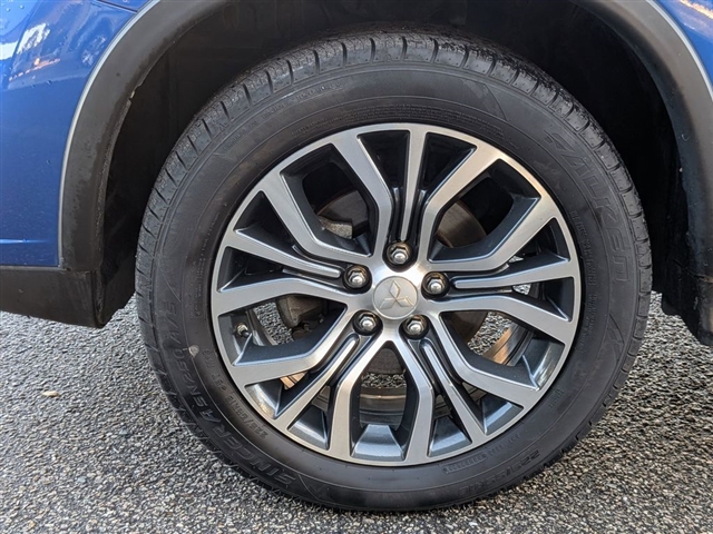 2017 Mitsubishi Outlander Sport SEL 2.4:38042U