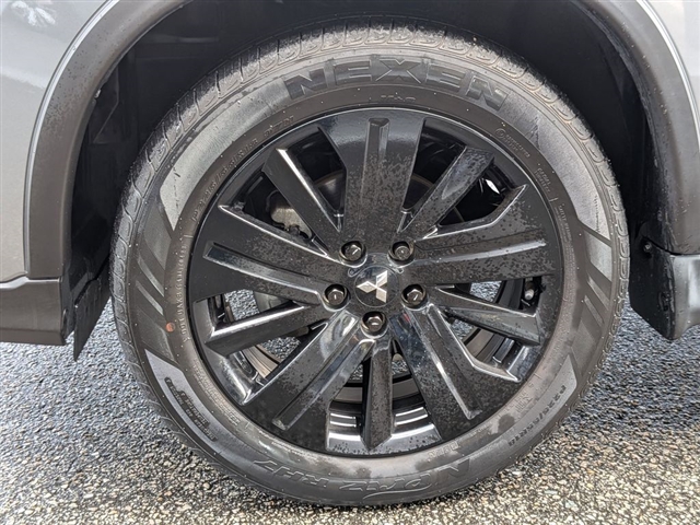 2023 Mitsubishi Outlander Sport LE:39792N