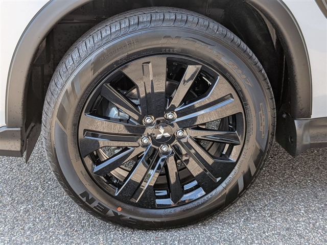 2026 Mitsubishi Outlander Sport SE:MI330480