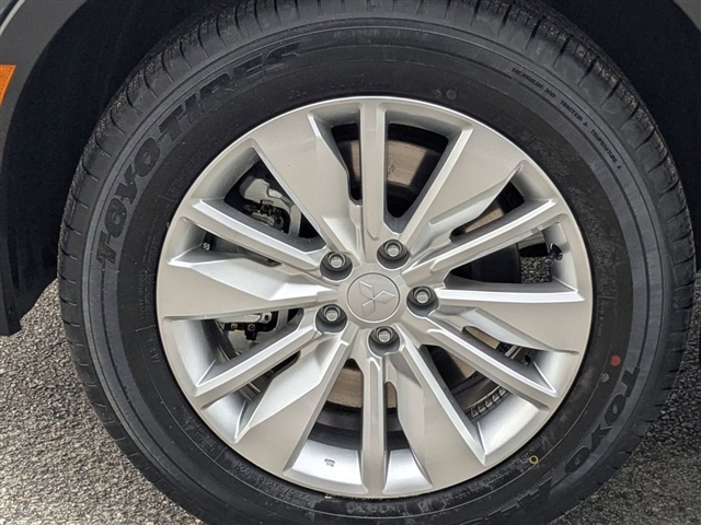 2025 Mitsubishi Outlander ES:MM39460