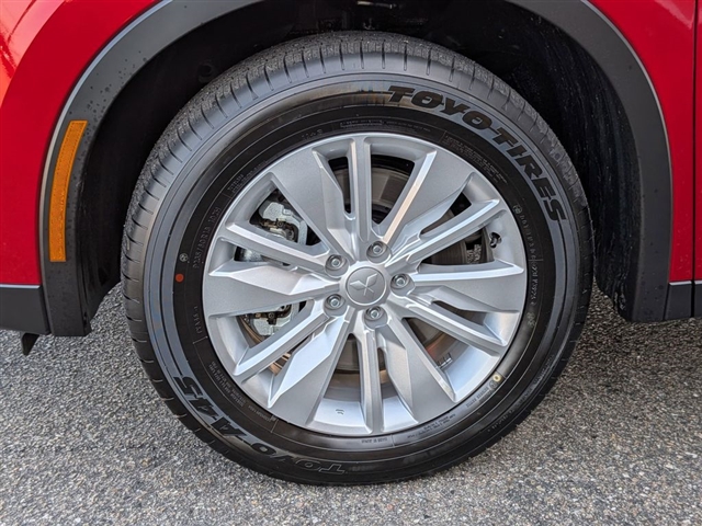 2026 Mitsubishi Outlander ES:MI30070