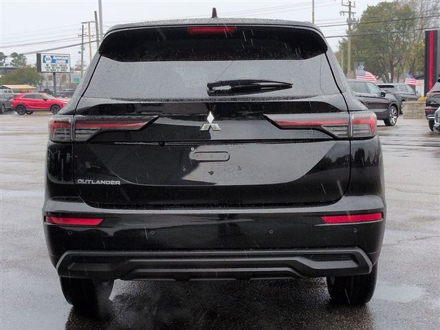 2026 Mitsubishi Outlander ES:MI30180