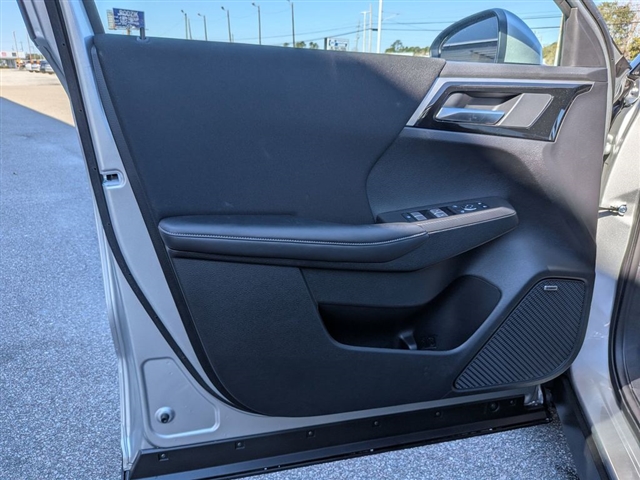 2026 Mitsubishi Outlander ES:MI30240