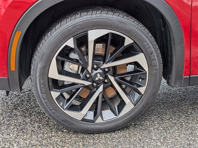2024 Mitsubishi Outlander SE:30283N