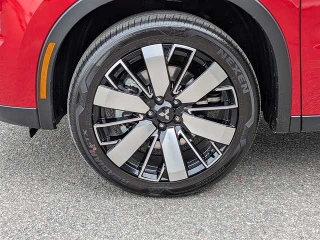 2026 Mitsubishi Outlander SE:MI30230