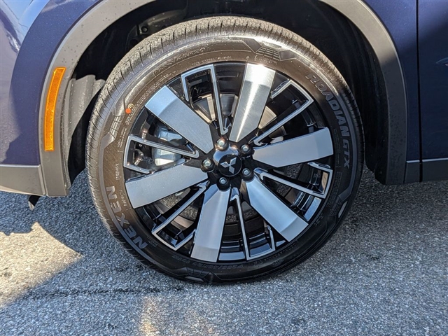 2026 Mitsubishi Outlander SE:MI30080