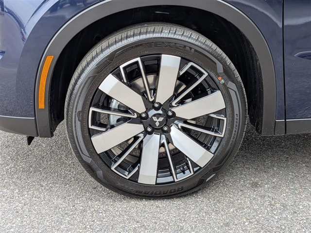 2026 Mitsubishi Outlander SE:MI30250