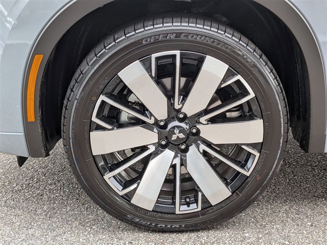 2025 Mitsubishi Outlander SEL:MM39950