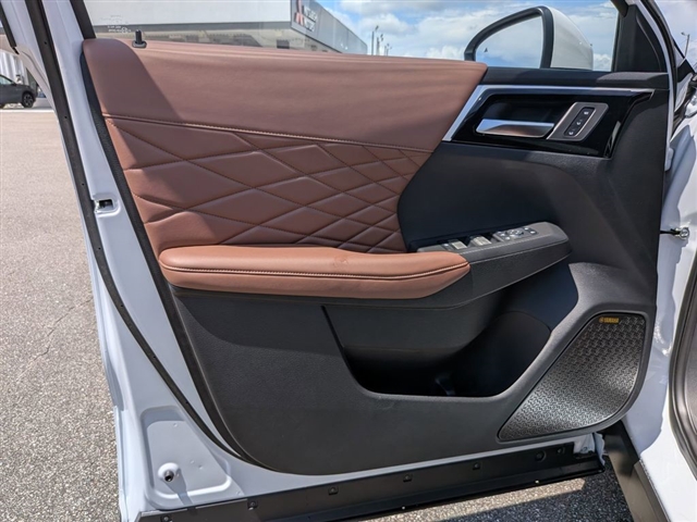 2025 Mitsubishi Outlander SEL:MM39510