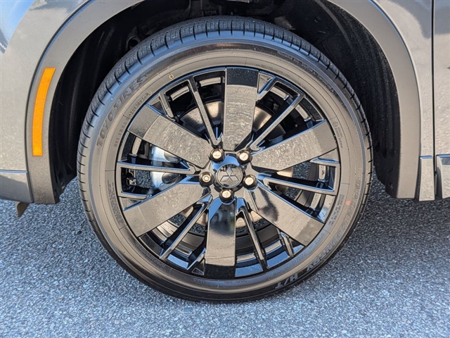 2026 Mitsubishi Outlander Black Edition:MI30460