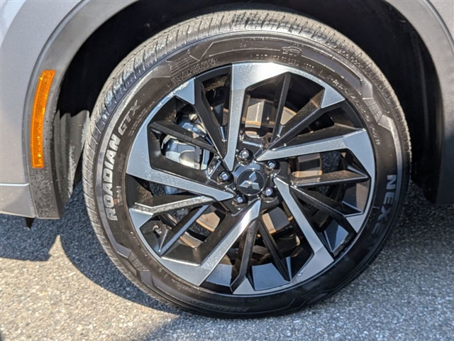 2022 Mitsubishi Outlander SEL Launch Edition:39772N